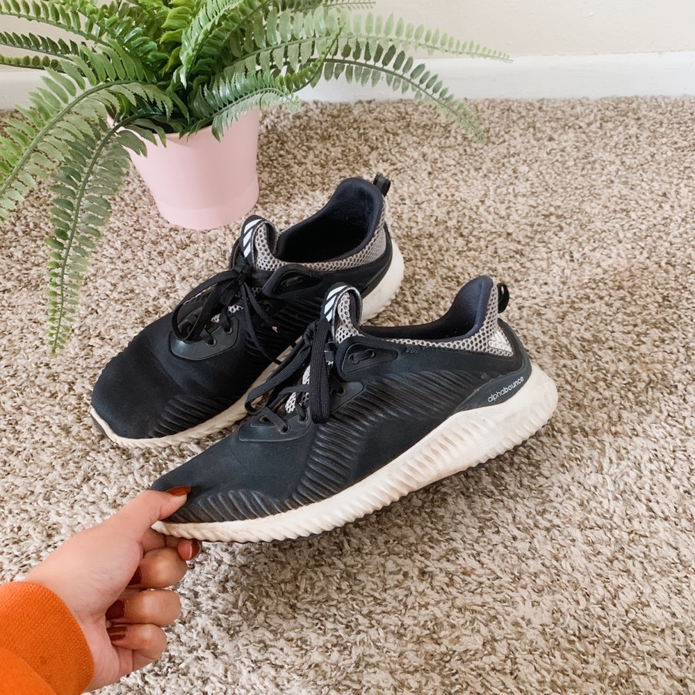 Adidas Alphabounce